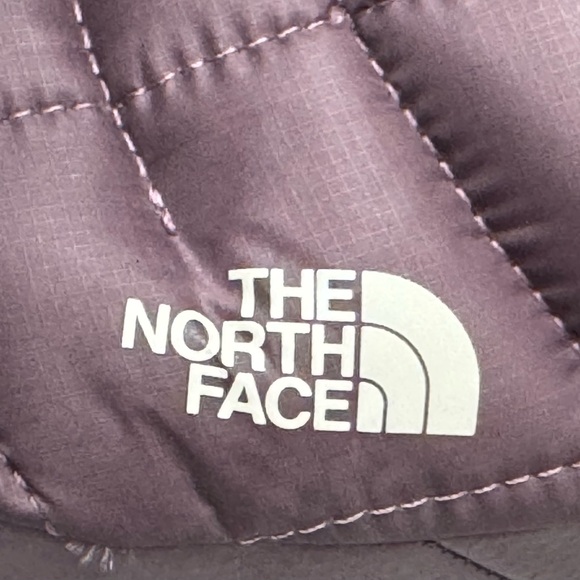 Women’s The North Face Thermoball Fawn Gray Slip-On Slippers: Size 7 - Picture 7 of 7